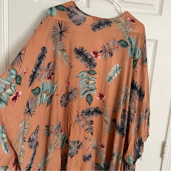 Tropical Print Kimono Cardigan - Picture 4 of 9